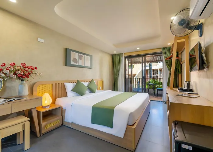 The Linh Seaside Villa Hoi An
