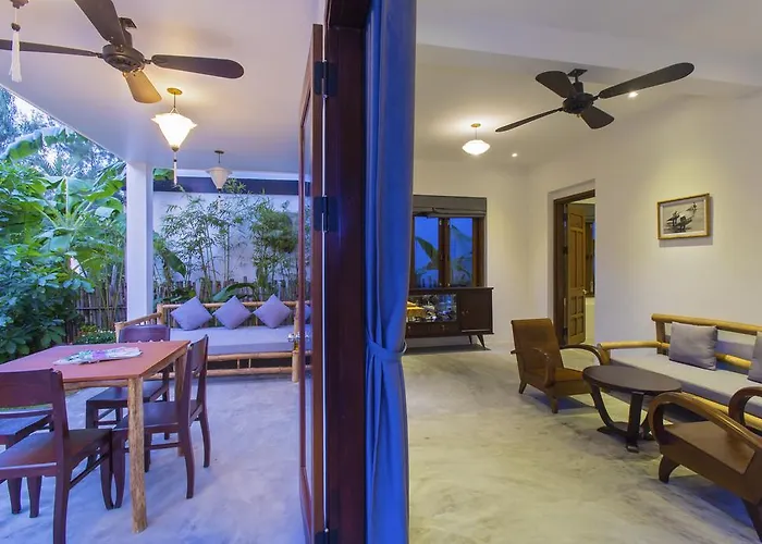 Vina Beach Pool Villas